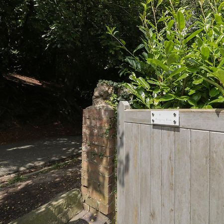 Amazing View Apartment Malvern Wells Exterior foto