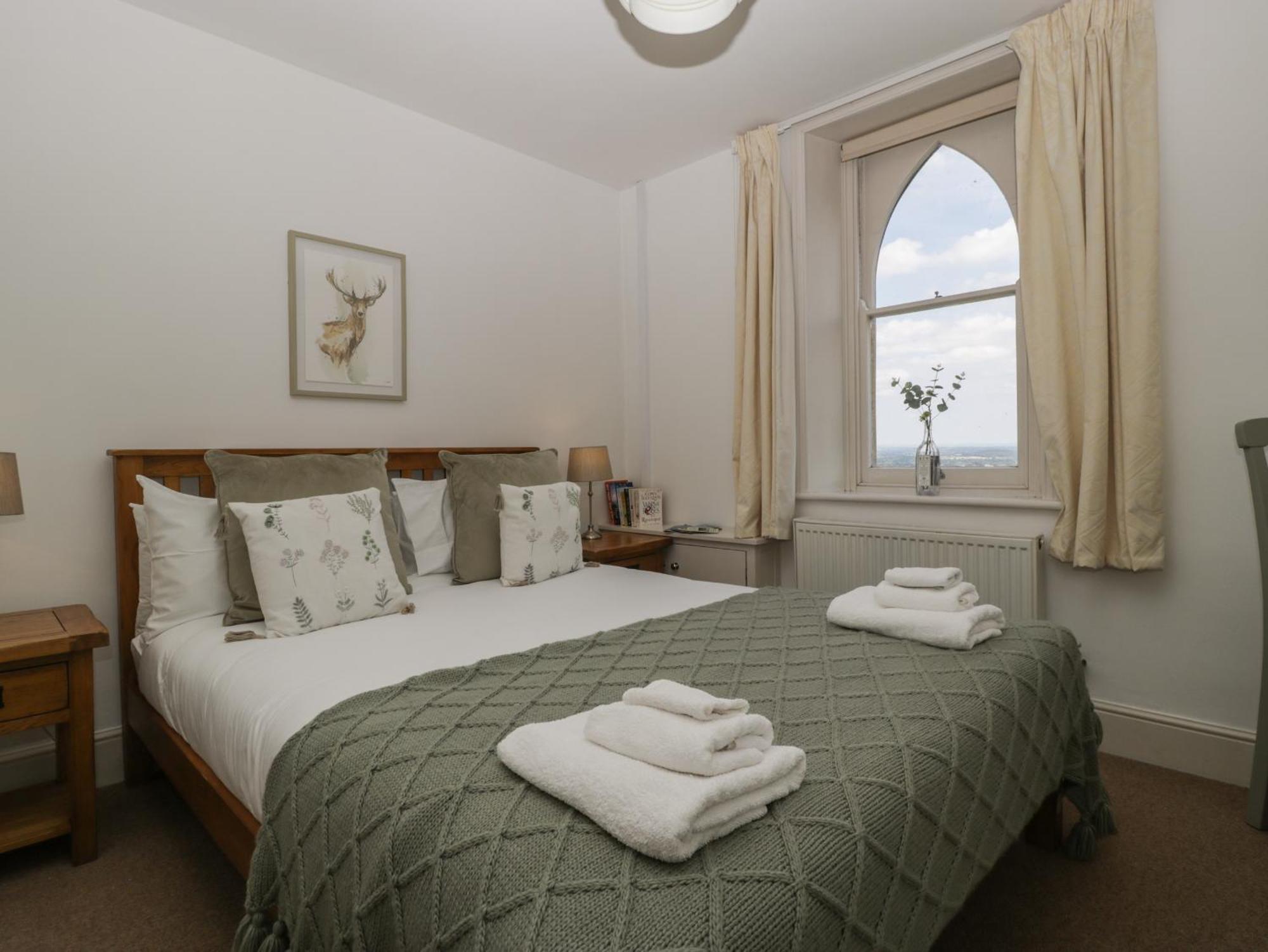 Amazing View Apartment Malvern Wells Exterior foto